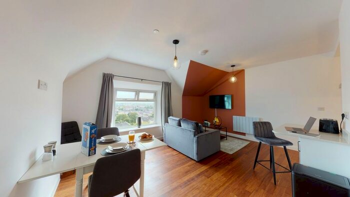 1 Bedroom Flat To Rent In Brynderwen Road, Newport, NP19