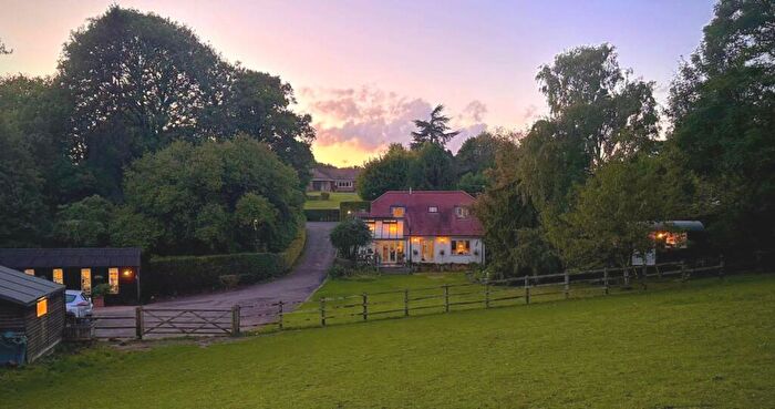 4 Bedroom Equestrian Facility For Sale In Welwyn, AL6