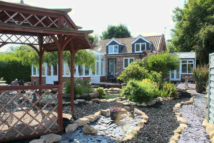 2 Bedroom Cottage For Sale In Wainfleet Bank, Wainfleet, PE24