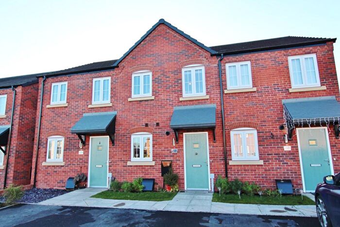 2 Bedroom Terraced House To Rent In Meadow Way, Tamworth, B79