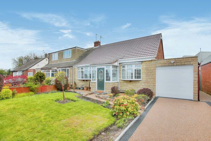 2 Bedroom Bungalow To Rent In Angerton Avenue, Shiremoor, Newcastle Upon Tyne, Tyne And Wear, NE27