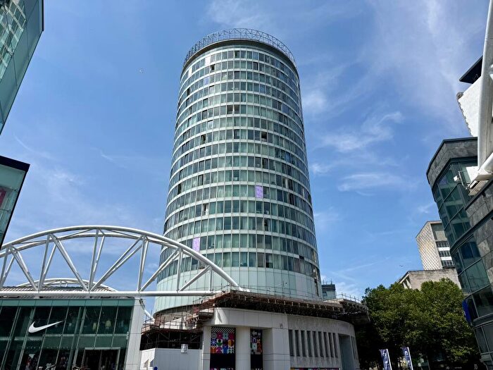 Studio To Rent In The Rotunda, New Street, Birmingham, B2