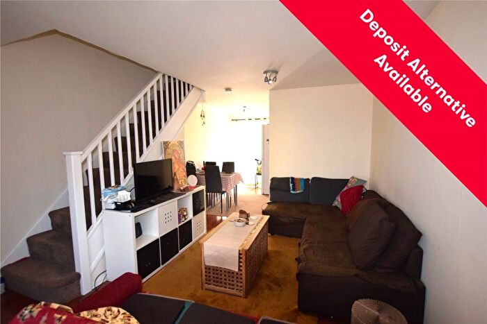 2 Bedroom Terraced House To Rent In Kingsbury Road, London, NW9