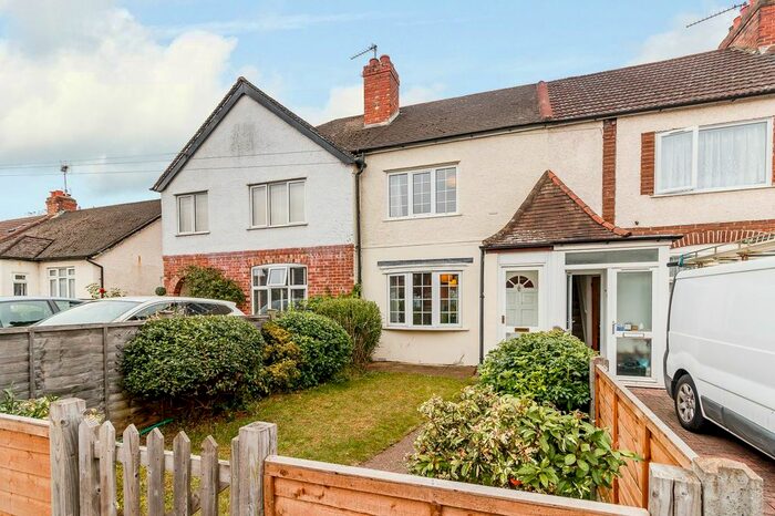 2 Bedroom Detached House To Rent In Carlton Road, Walton-On-Thames, Surrey, KT12