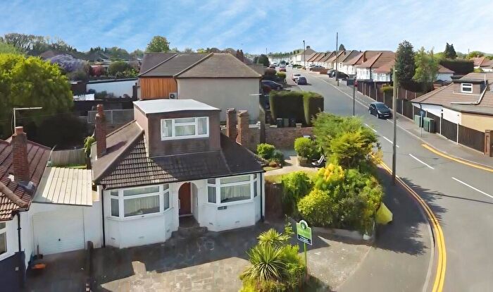 4 Bedroom Bungalow For Sale In Swanbridge Road, Bexleyheath, DA7