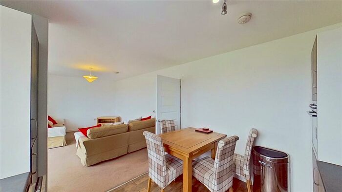 2 Bedroom Flat To Rent In Langwill Place, Currie, Midlothian, EH14