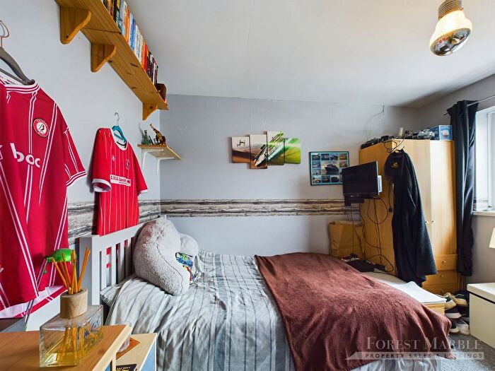 3 Bedroom Terraced House For Sale In Whitestone Road, Frome, BA11