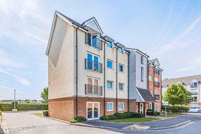 2 Bedroom Apartment To Rent In Tudor Crescent, Portsmouth, PO6