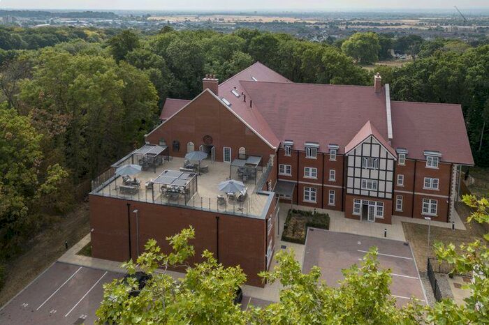 2 Bedroom Retirement Property For Sale In Lambourne Road, Chigwell, IG7