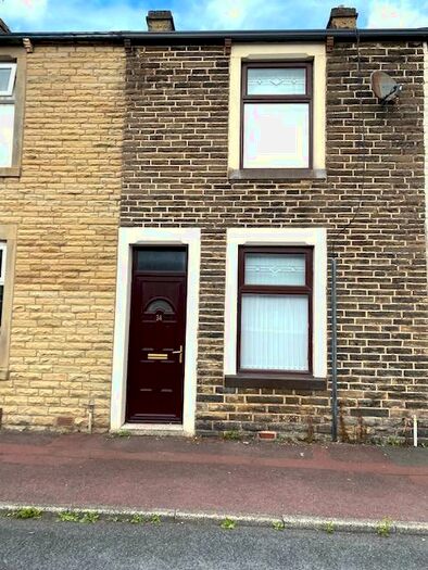 2 Bedroom Terraced House To Rent In Sunderland Street, Burnley, Lancashire, BB12