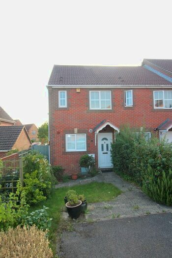 2 Bedroom End Of Terrace House To Rent In Lavant Road, Stone Cross BN24