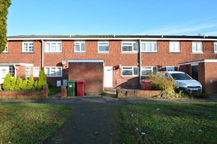 3 Bedroom Terraced House To Rent In Grampian Way, Langley, Berkshire, SL3