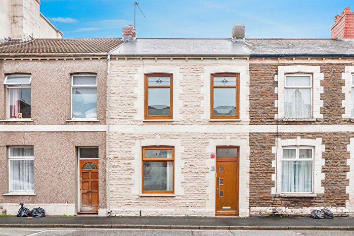 3 Bedroom Terraced House For Sale In Habershon Street, Splott, Cardiff, CF24