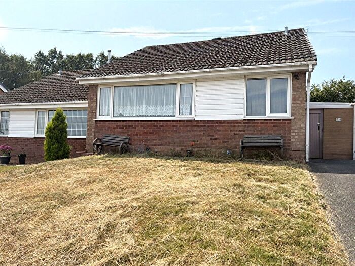 3 Bedroom Bungalow For Sale In Underwood, Broseley, Shropshire, TF12