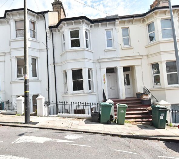 2 Bedroom Flat To Rent In Ditchling Rise, Brighton, BN1