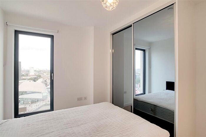 1 Bedroom Flat To Rent In Great Eastern Road Stratford, E15