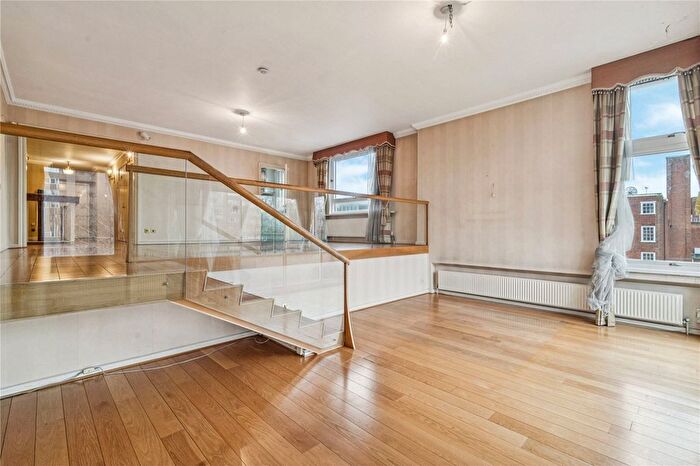 4 Bedroom Flat For Sale In The Water Gardens, London, W2