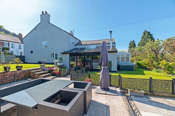 5 Bedroom Detached House For Sale In Chester Road, Helsby, WA6
