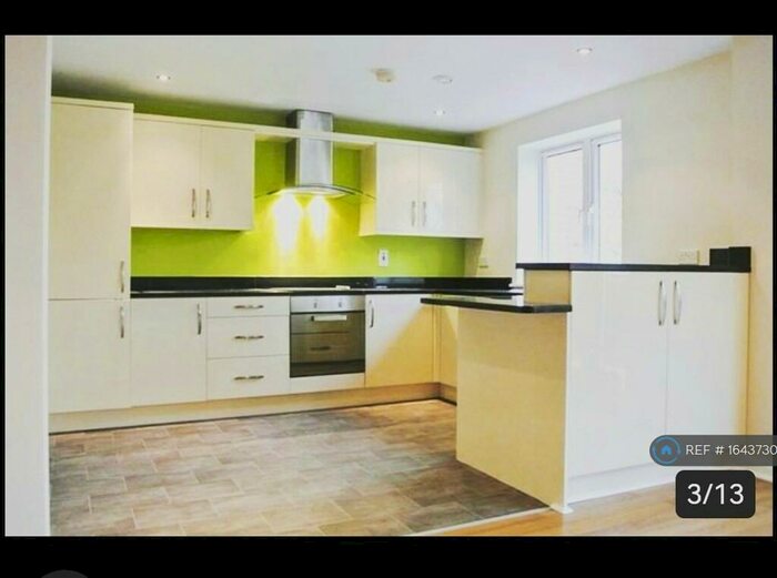 3 Bedroom Penthouse To Rent In The Waterfront, Grantham, NG31