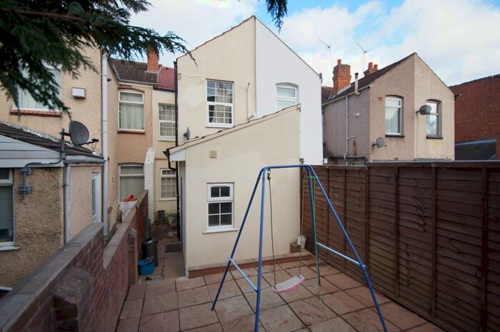 5 Bedroom Terraced House To Rent In Brays Lane, Coventry, CV2