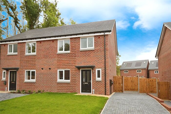 3 Bedroom Semi-Detached House For Sale In The Boatyard, Sheffield Road, Unstone, Chesterfield, S41