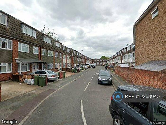 1 Bedroom Flat To Rent In Young Road, London, E16