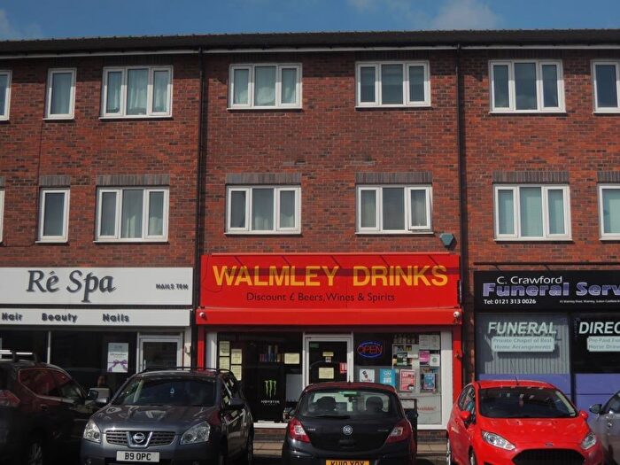 2 Bedroom Flat To Rent In Walmley Ash Court, Walmley Road, Sutton Coldfield, West Midlands, B76
