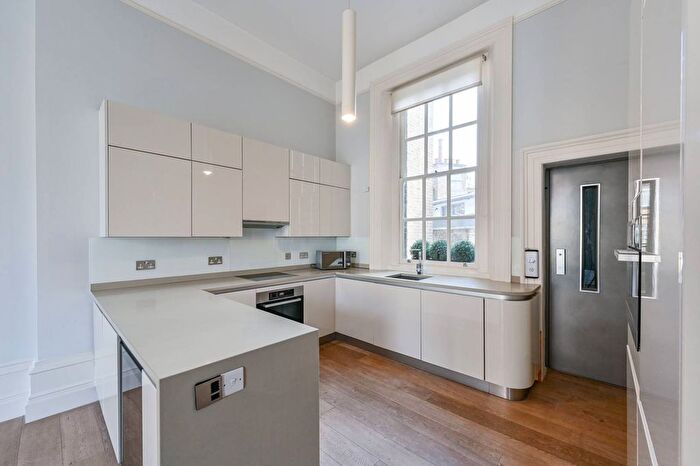 2 Bedroom Flat For Sale In Stanhope Terrace, Hyde Park Estate, London, W2