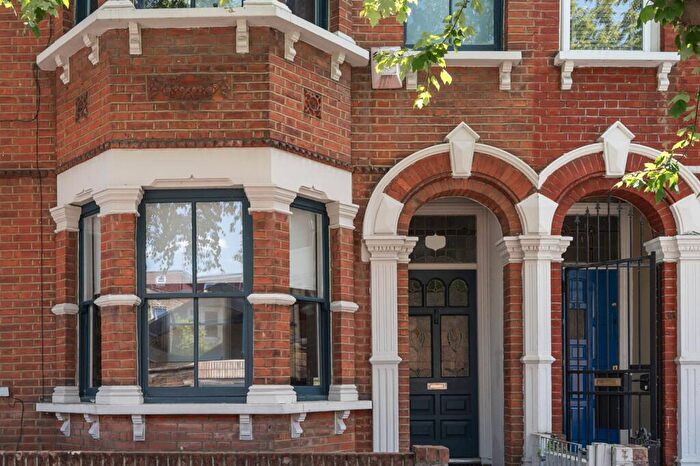 3 Bedroom Terraced House For Sale In Millfields Road, Lower Clapton, London, E5