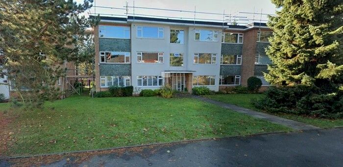 2 Bedroom Flat To Rent In Tyne Court, Park Road, Sutton Coldfield, B73