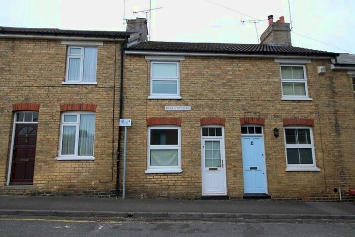 2 Bedroom Cottage To Rent In Buckhurst Lane, Sevenoaks, TN13