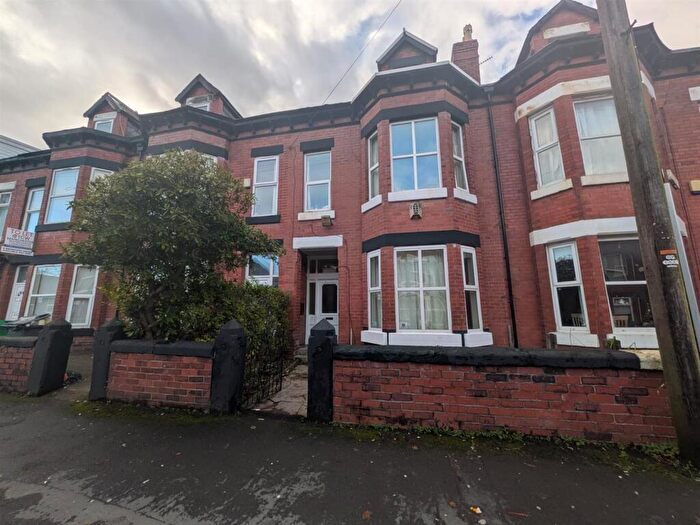 6 Bedroom Private Halls To Rent In Granville Road, Fallowfield, Manchester, M14