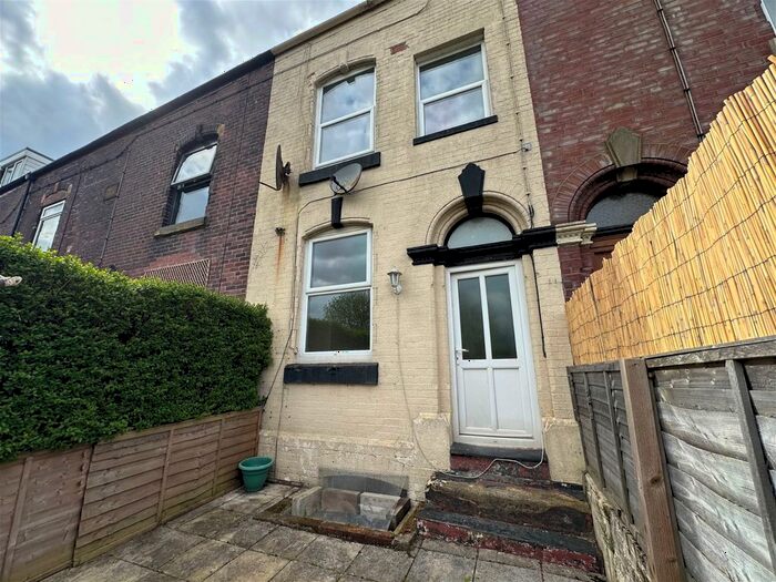 3 Bedroom Terraced House To Rent In Woodbank Terrace, Mossley, Ashton-Under-Lyne, OL5