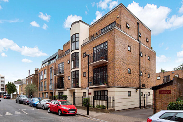 2 Bedroom Flat To Rent In Wedmore Street, N19
