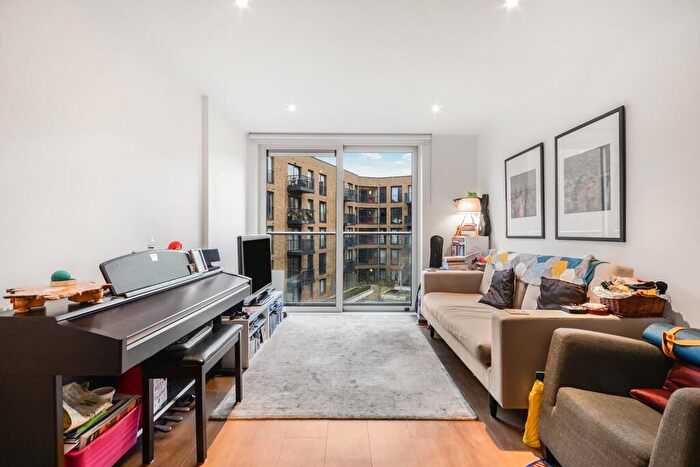 1 Bedroom Apartment To Rent In Seafarer Way London, SE16