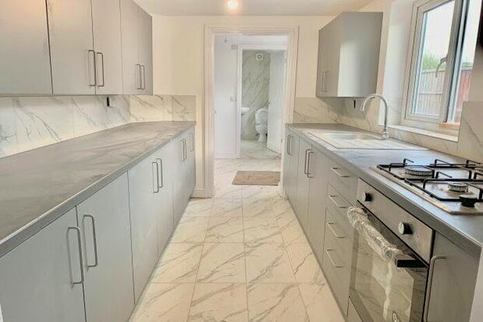 3 Bedroom Property To Rent In Manor Road, Walsall, WS2