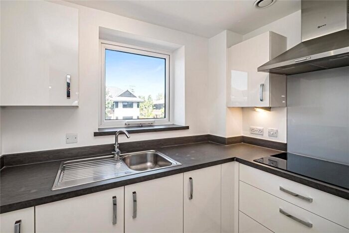 1 Bedroom Retirement Property To Rent In Bridge Avenue, Maidenhead, Berkshire, SL6