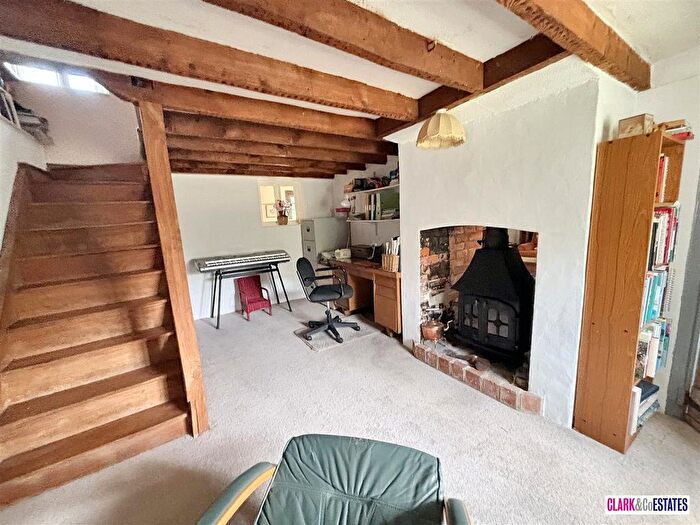 3 Bedroom Cottage For Sale In Sowton, Exeter, EX5