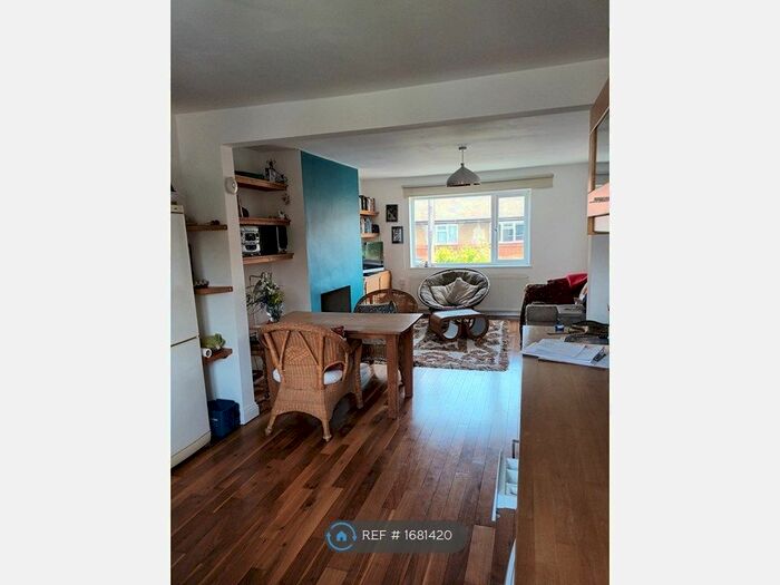 2 Bedroom Flat To Rent In Homerton, Lonnndon, E5