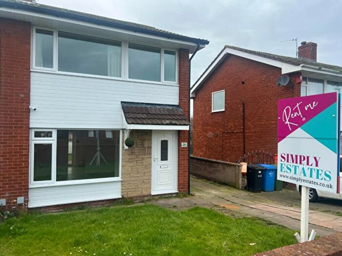 3 Bedroom Semi-Detached House To Rent In Clement Drive, Rhyl, LL18