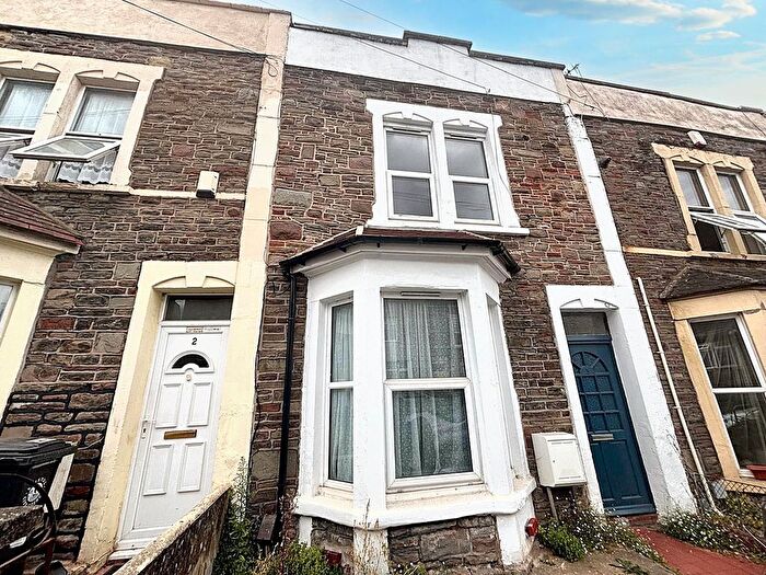 4 Bedroom Terraced House To Rent In Boswell Street, Bristol, BS5