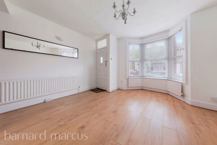 2 Bedroom Terraced House To Rent In Pemdevon Road, Croydon, CR0