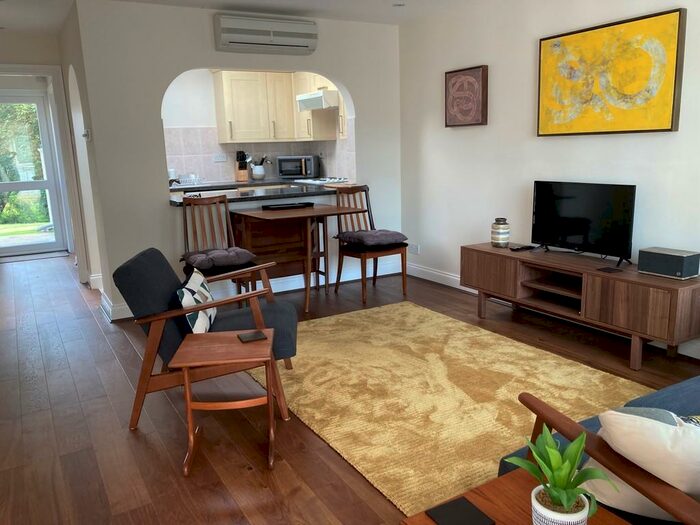 1 Bedroom Apartment To Rent In North Hinksey Lane, Oxford, OX2