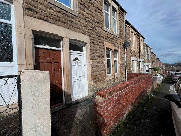 2 Bedroom Flat To Rent In Hewitson Terrace, Gateshead, NE10