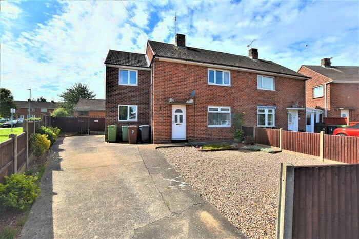 4 Bedroom Semi-Detached House For Sale In Brattleby Crescent, Ermine East, Lincoln, LN2