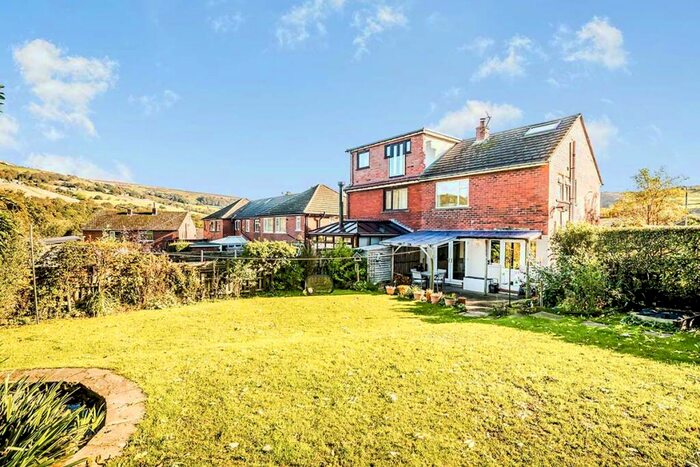 2 Bedroom Semi-Detached House To Rent In Nest Estate, Hebden Bridge, West Yorkshire, HX7