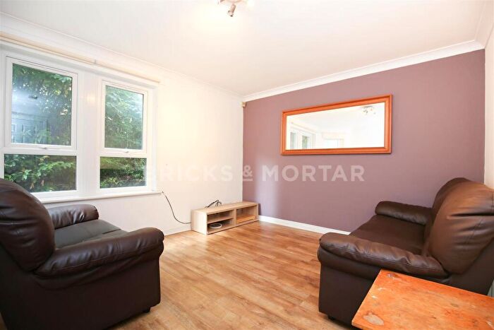2 Bedroom Flat To Rent In Orchard Place, Jesmond, Newcastle Upon Tyne, NE2