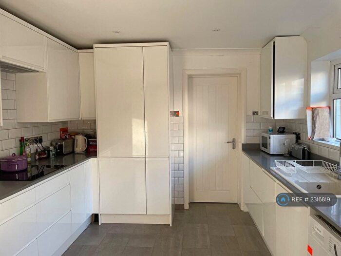 2 Bedroom Bungalow To Rent In Church Street, Fen Ditton, Cambridge, CB5