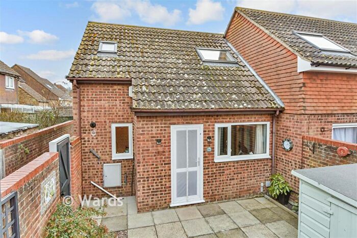 1 Bedroom Semi-Detached House For Sale In Allen Court, Minster On Sea, Sheerness, Kent, ME12