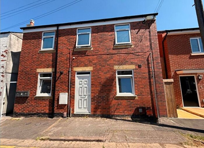1 Bedroom Flat To Rent In Thoresby Street, Mansfield, NG18